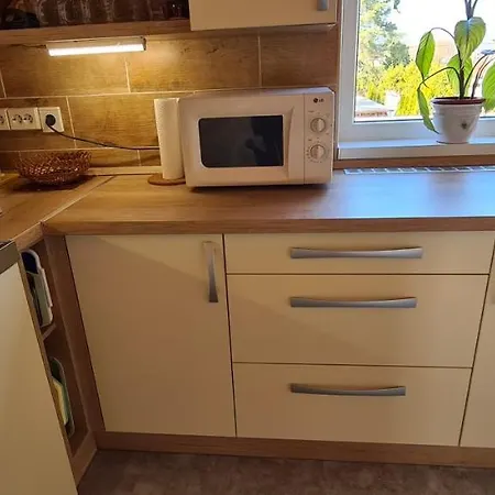 Hajas Familia Kiado Szobak Homestay Balatonmariafurdo