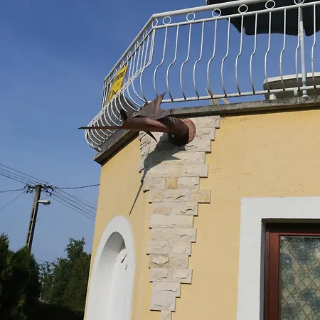 Hajas Família Kiadó Szobák Balatonmáriafürdő